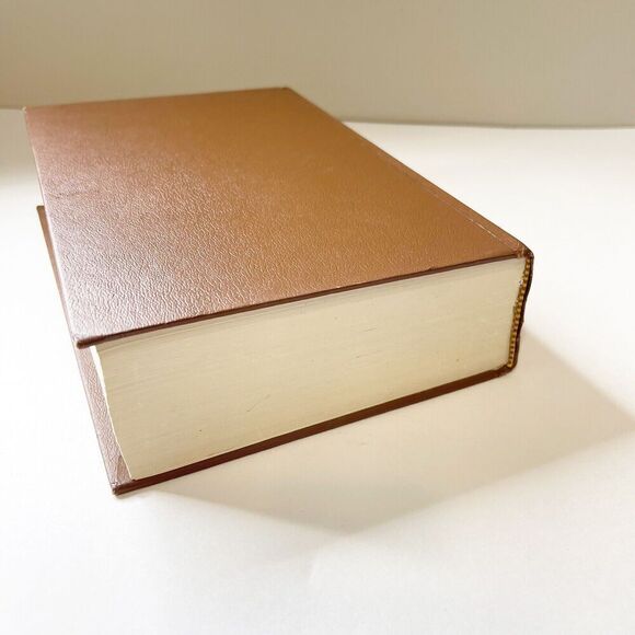 The New International Bible Commentary by F.F. Bruce 1986 Zondervan Guideposts - Picture 4 of 16